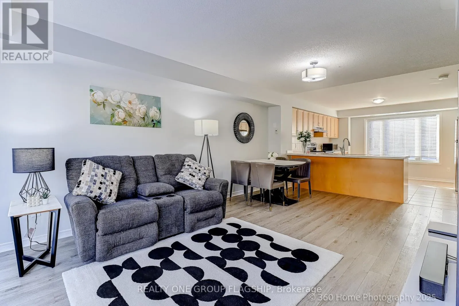 114 - 3050 ERIN CENTRE BOULEVARD