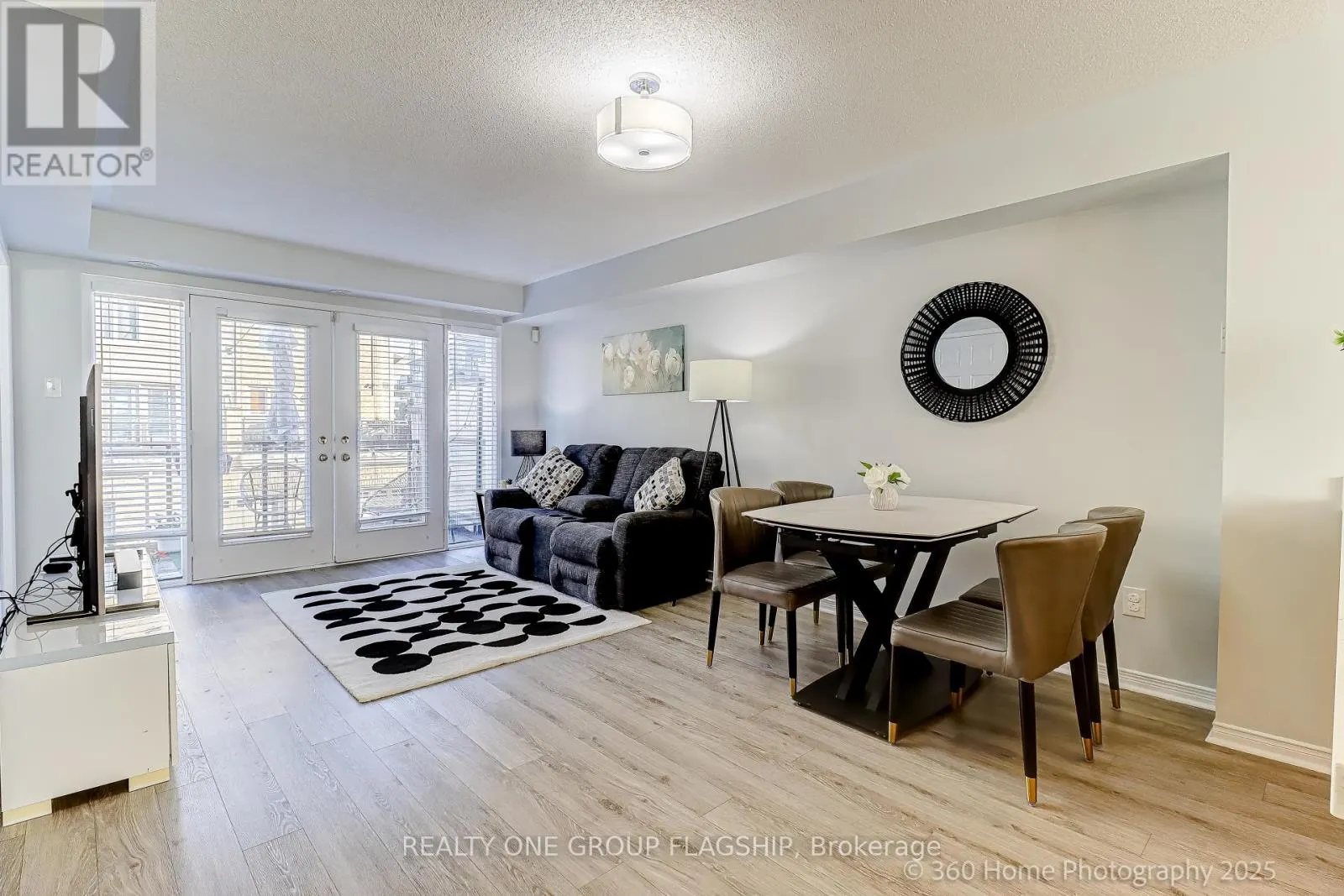 114 - 3050 ERIN CENTRE BOULEVARD