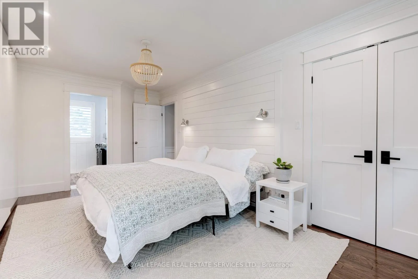 41 FAIRWOOD PLACE E