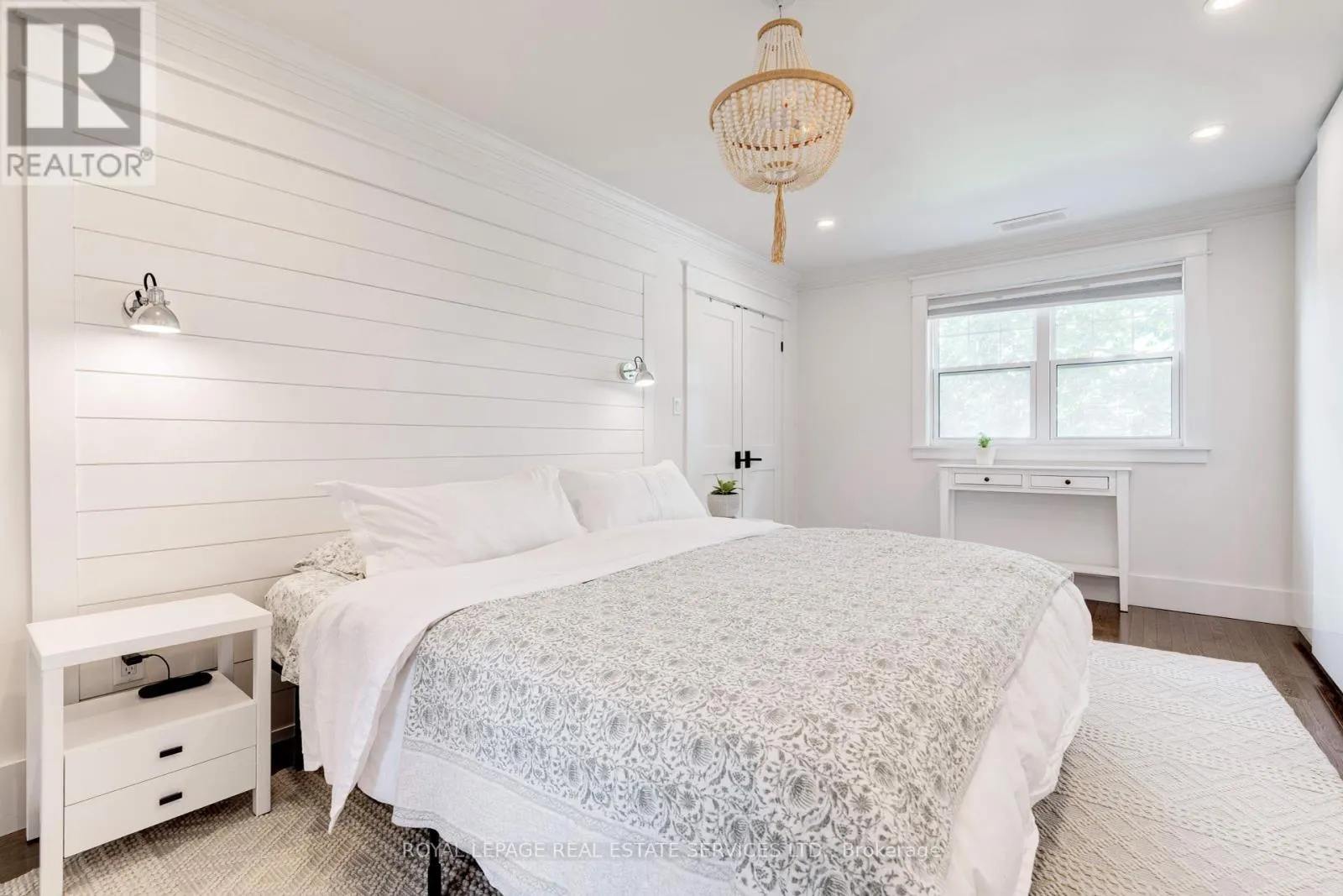41 FAIRWOOD PLACE E
