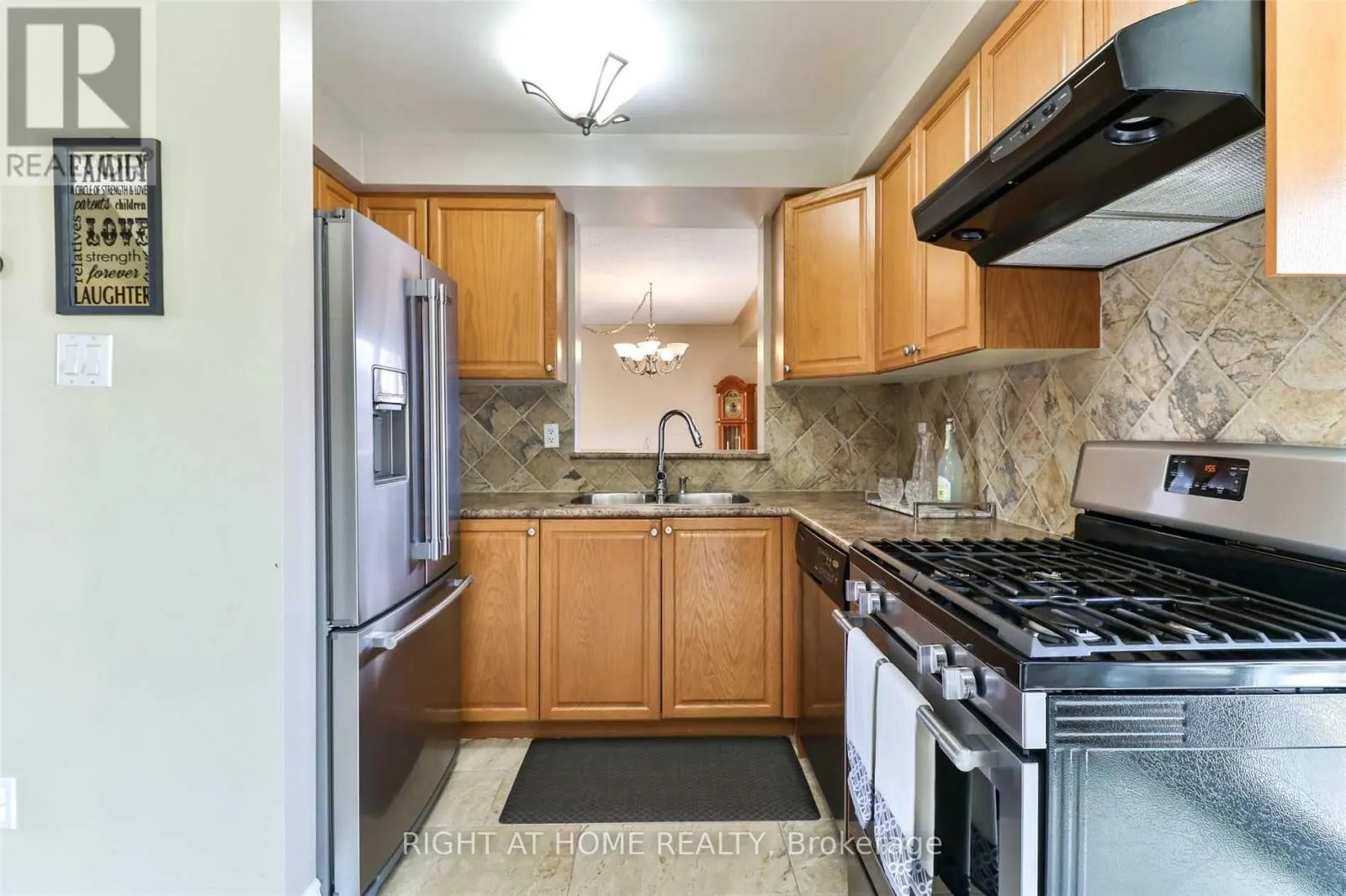 34 DRINKWATER ROAD N