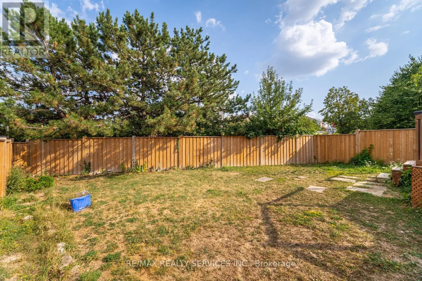 93 ALASKAN SUMMIT COURT