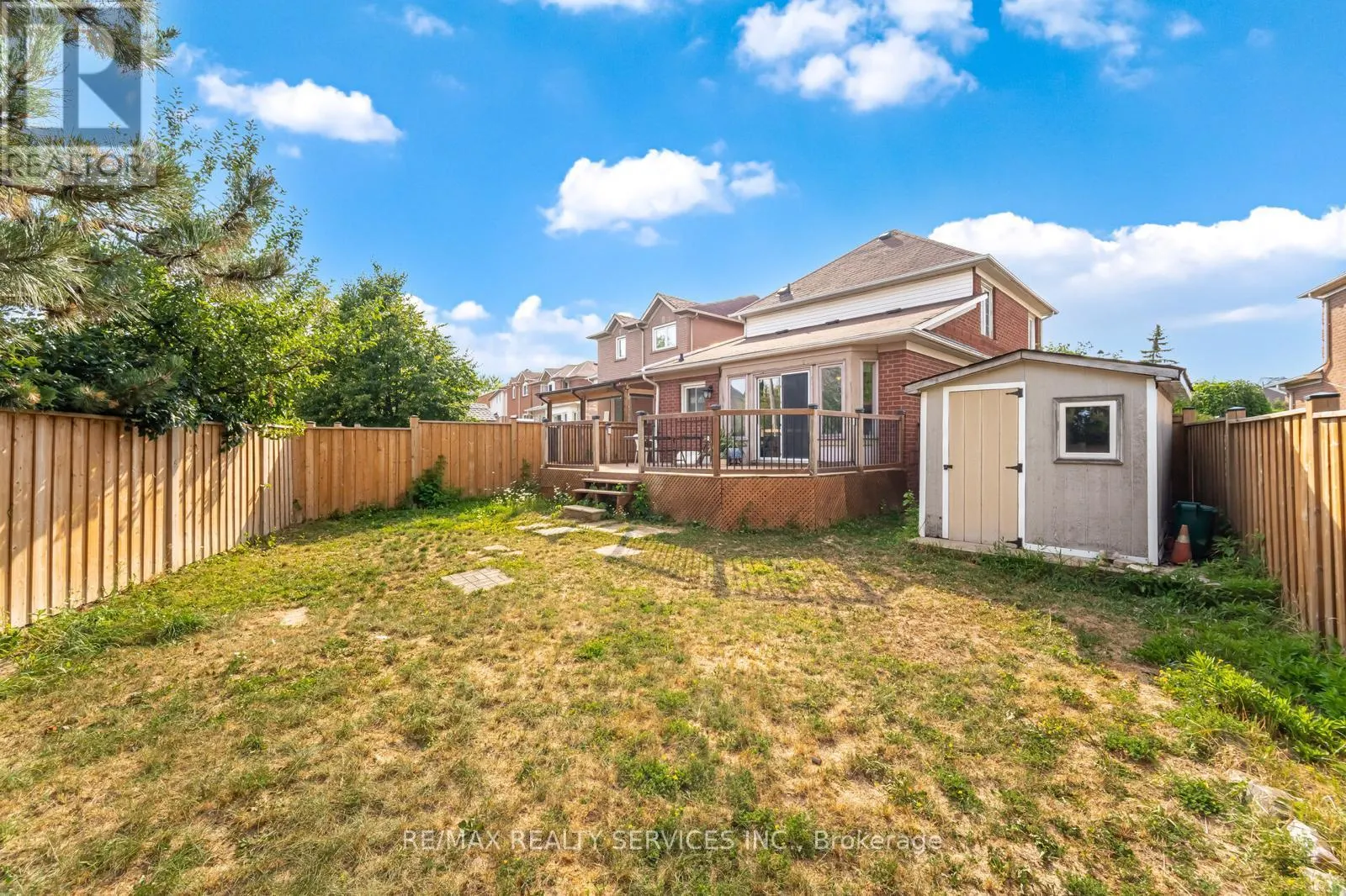 93 ALASKAN SUMMIT COURT