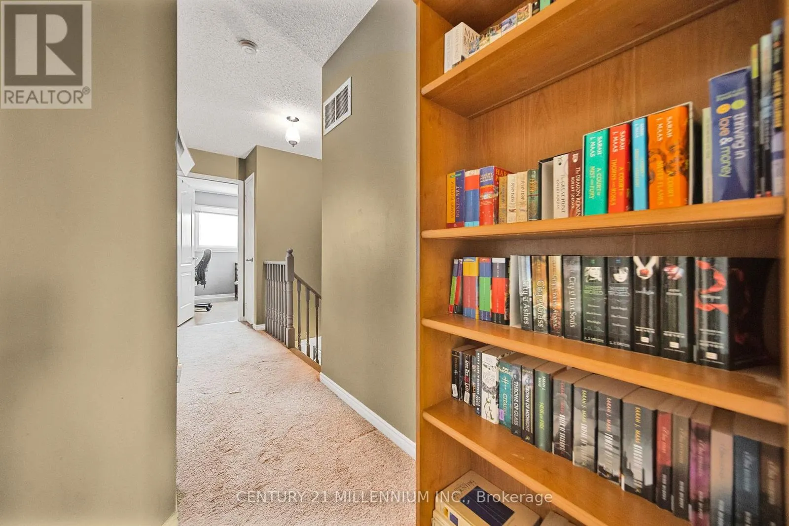 34 GARDENIA WAY