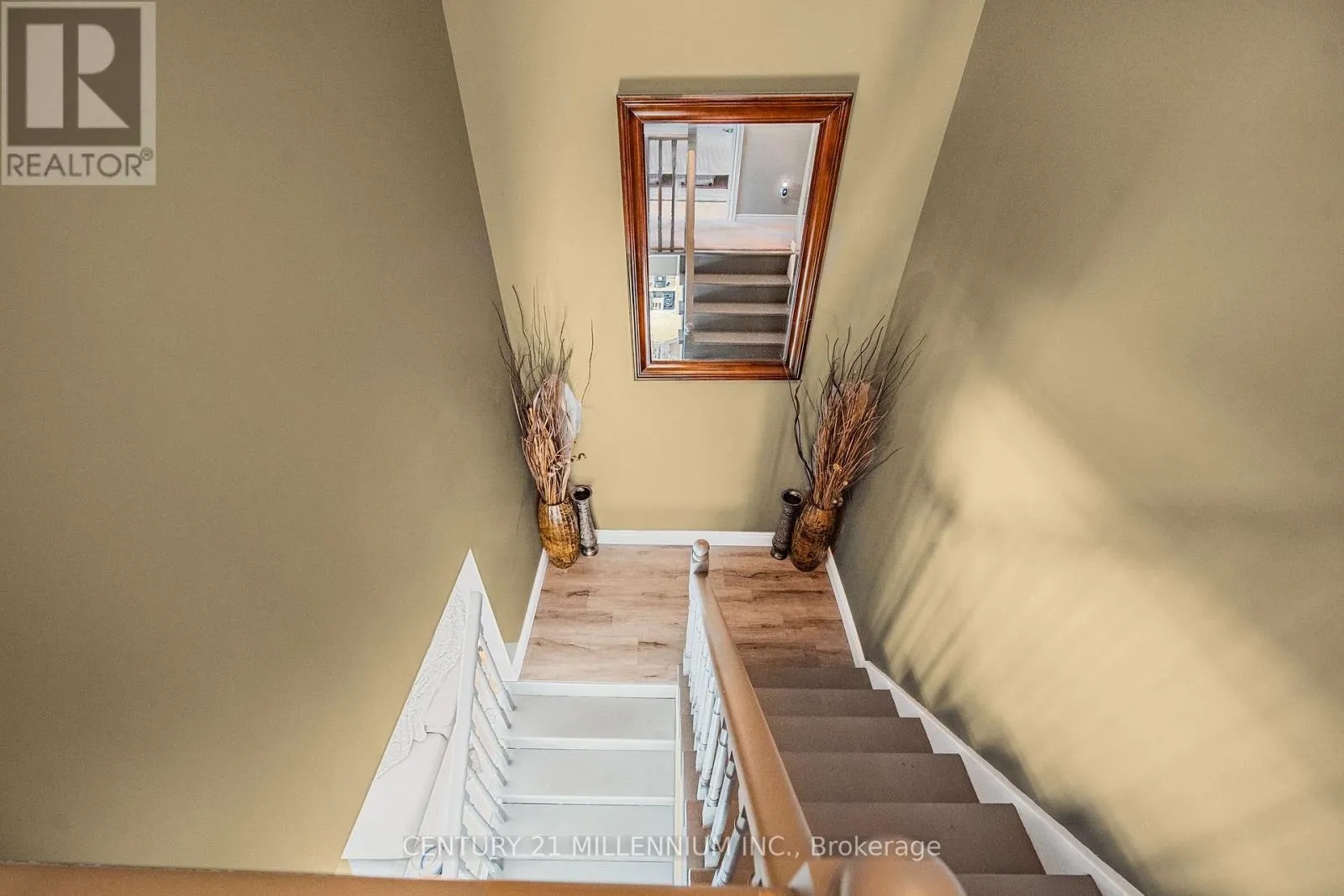 34 GARDENIA WAY