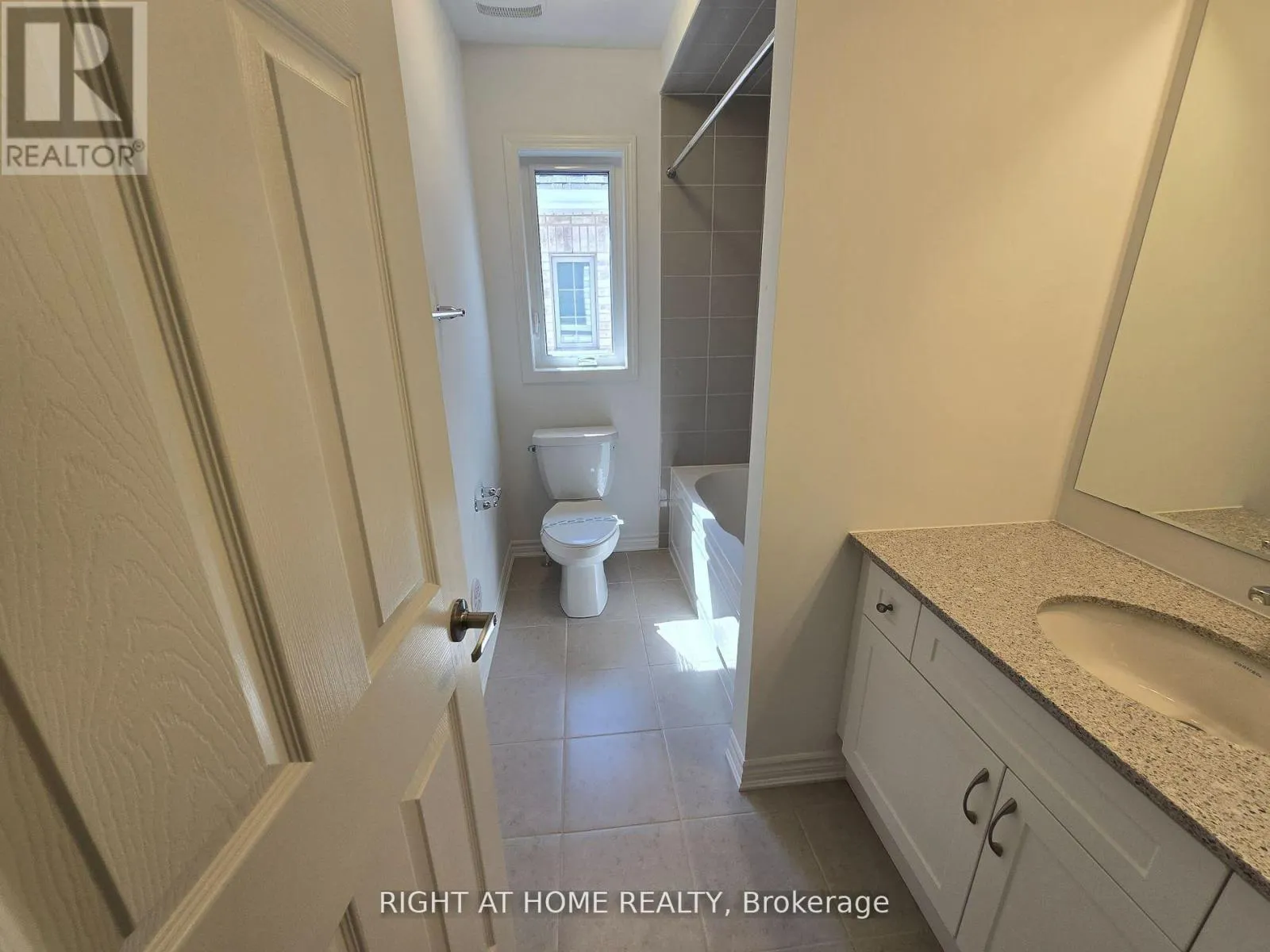 29 - 1317 LERICHE WAY