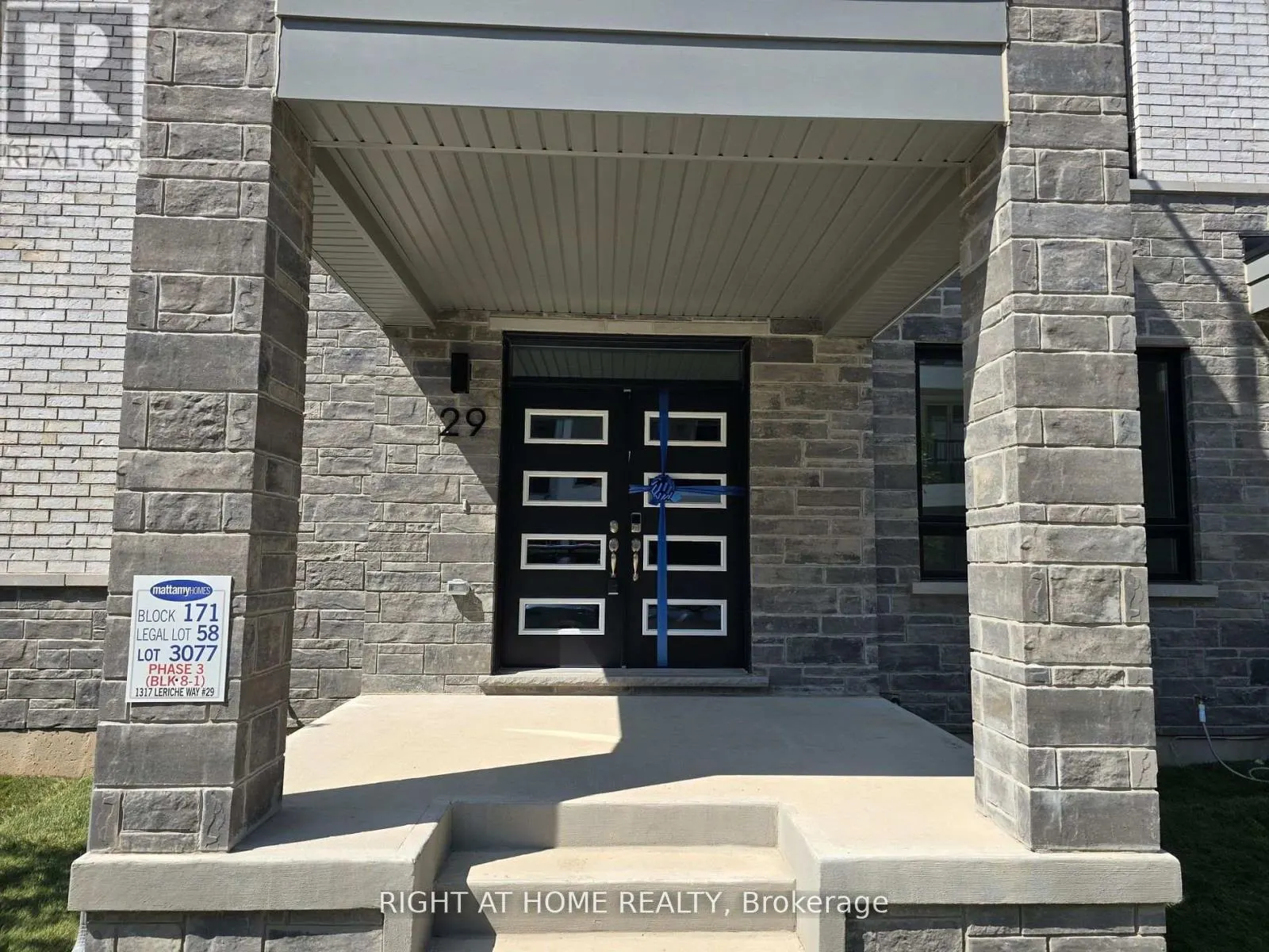 29 - 1317 LERICHE WAY