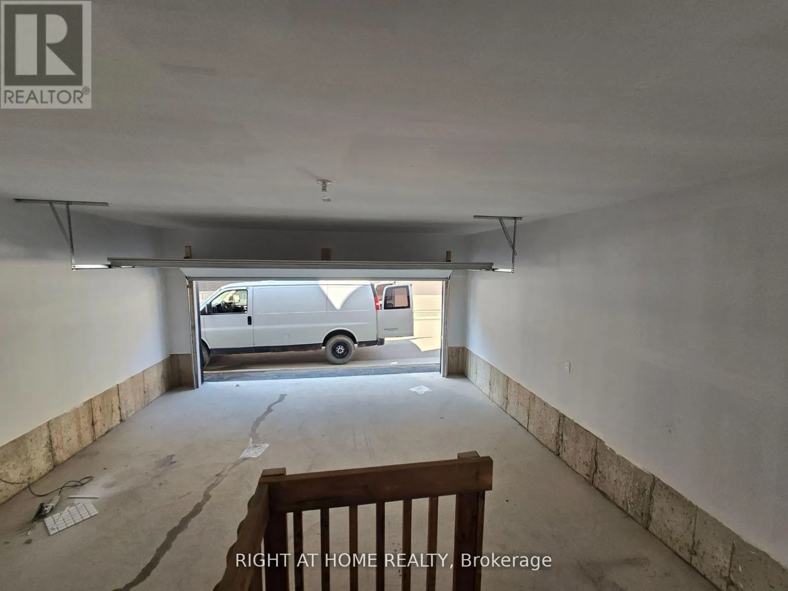 29 - 1317 LERICHE WAY