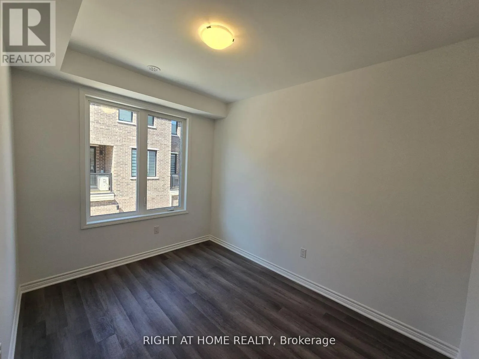 29 - 1317 LERICHE WAY