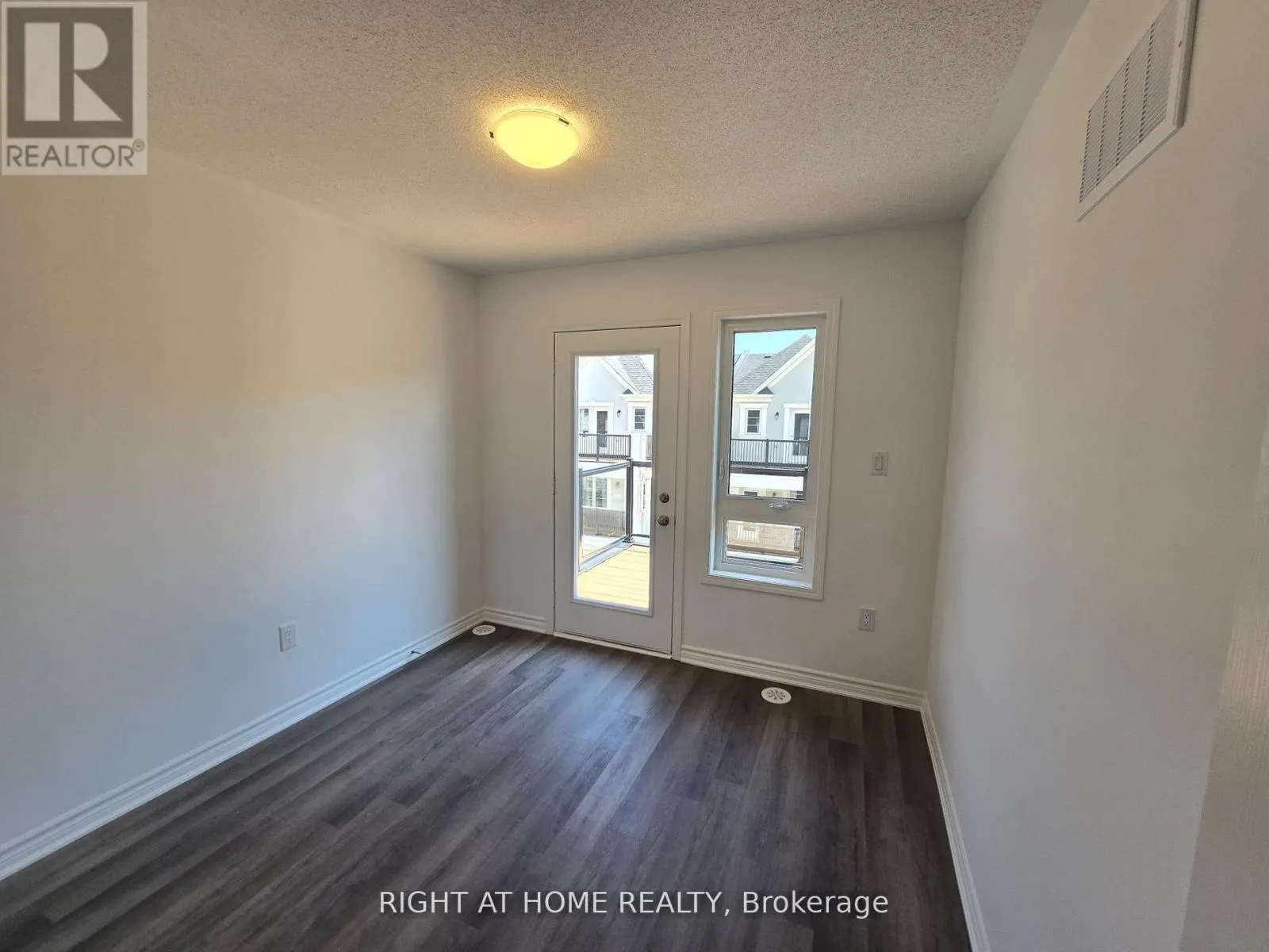 29 - 1317 LERICHE WAY
