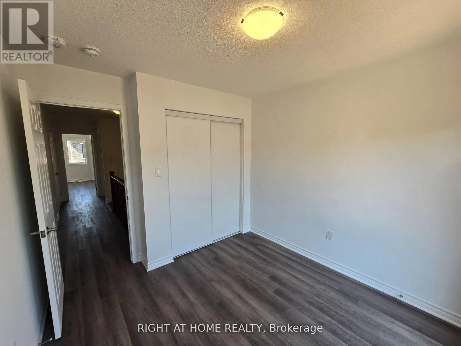 29 - 1317 LERICHE WAY