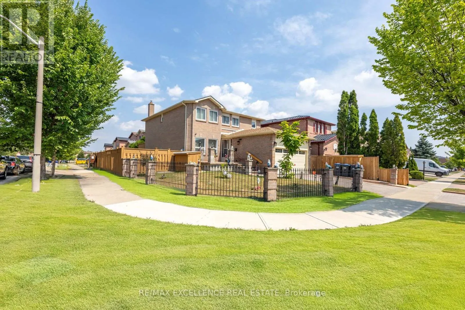 55 ATKINS CIRCLE
