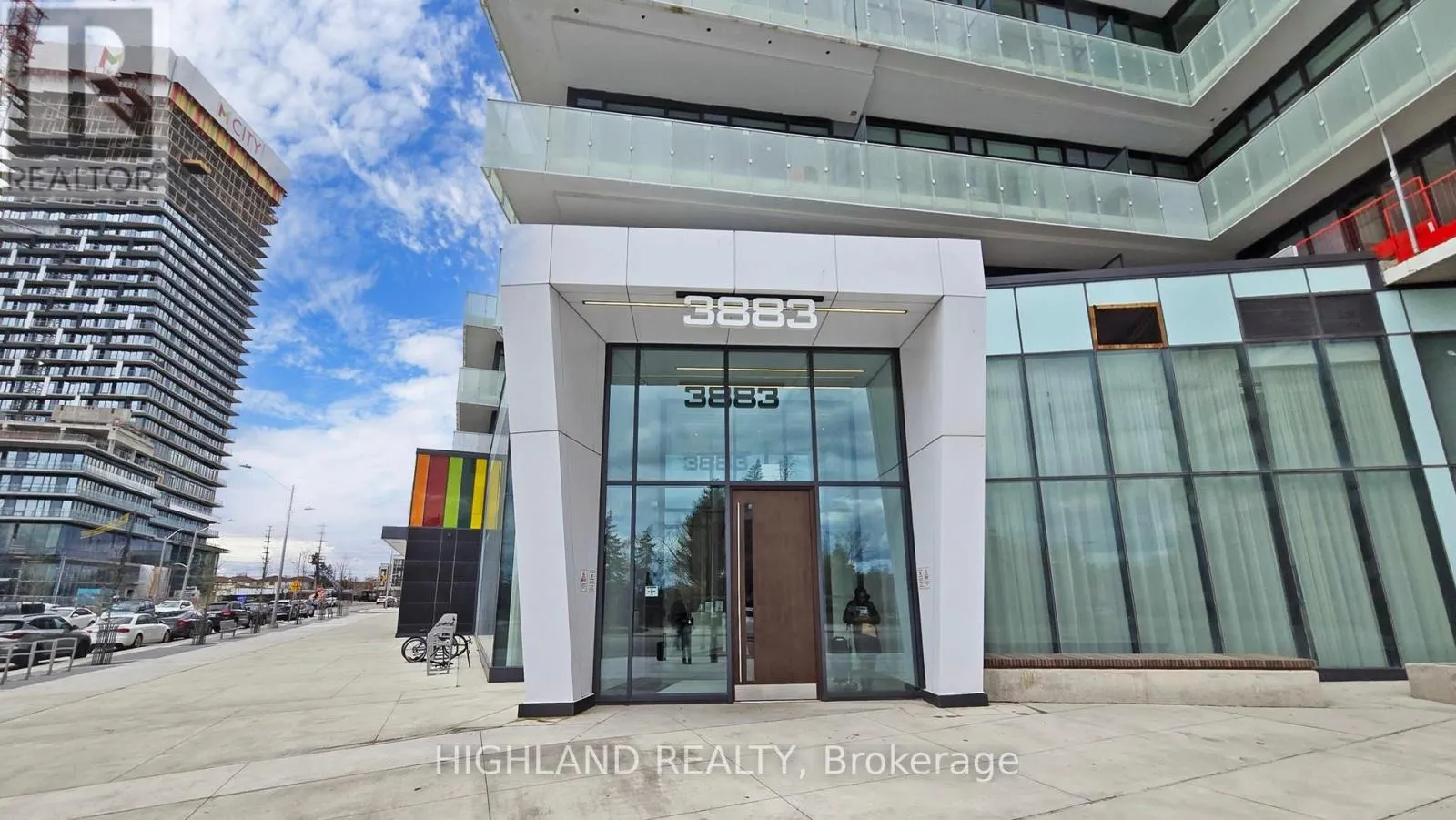603 - 3883 QUARTZ ROAD