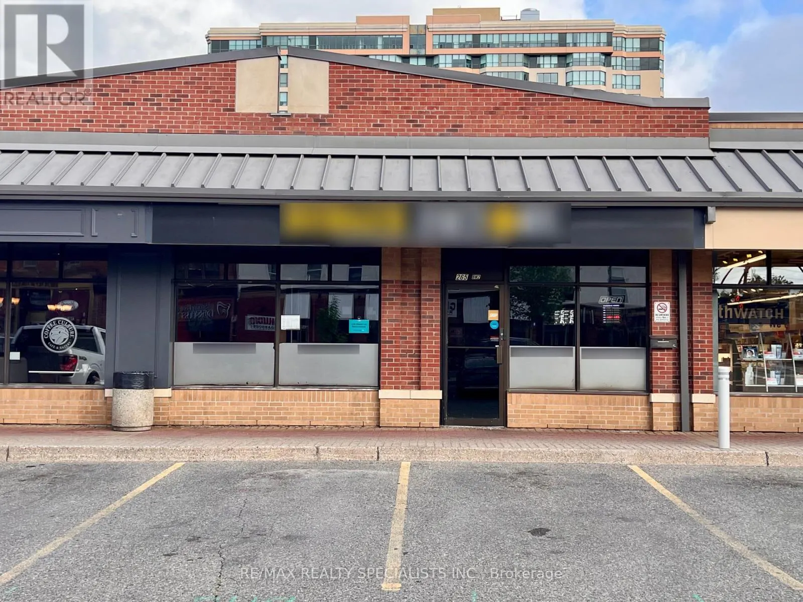 BM2 - 265 MAIN STREET E