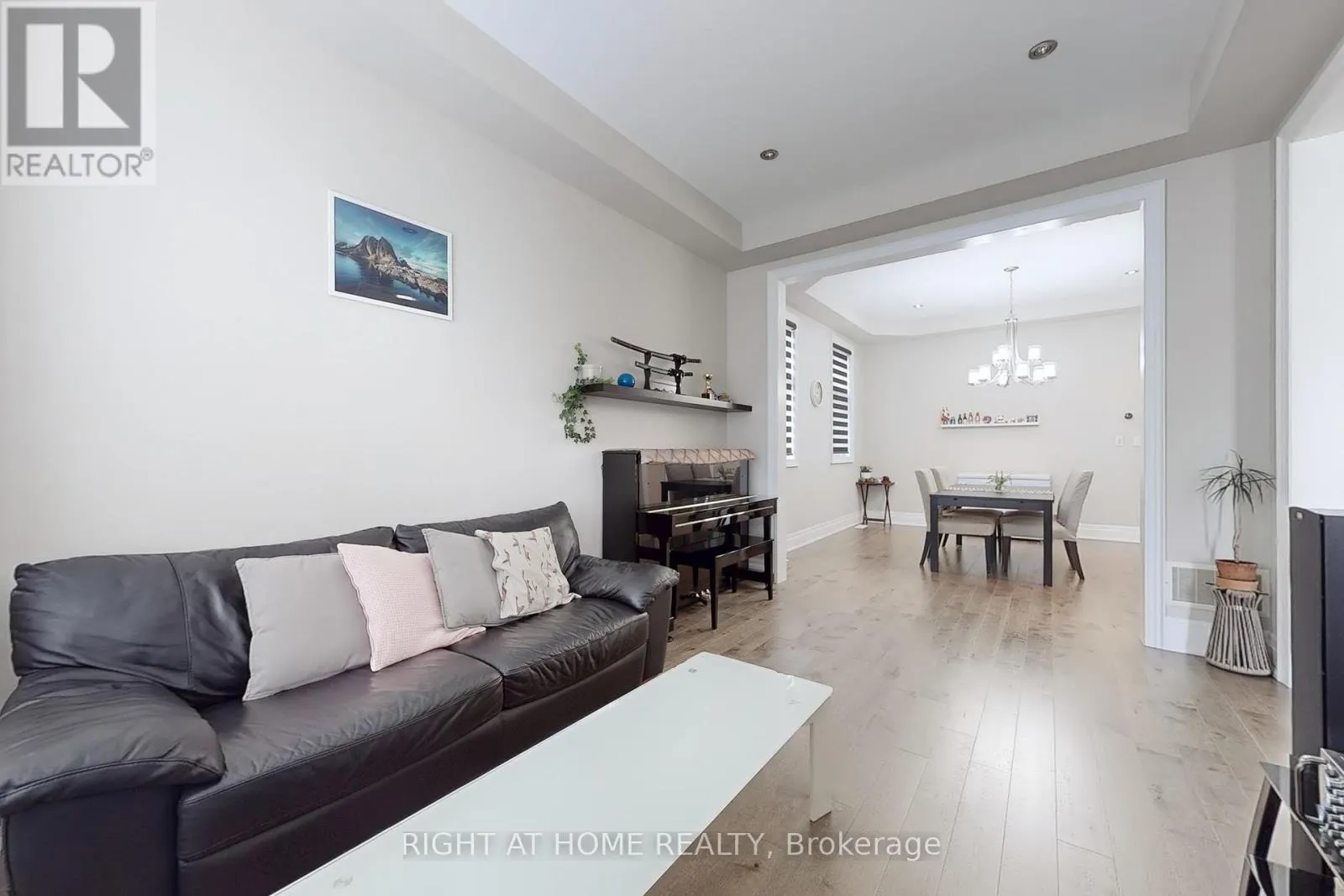 421 GINGER GATE N