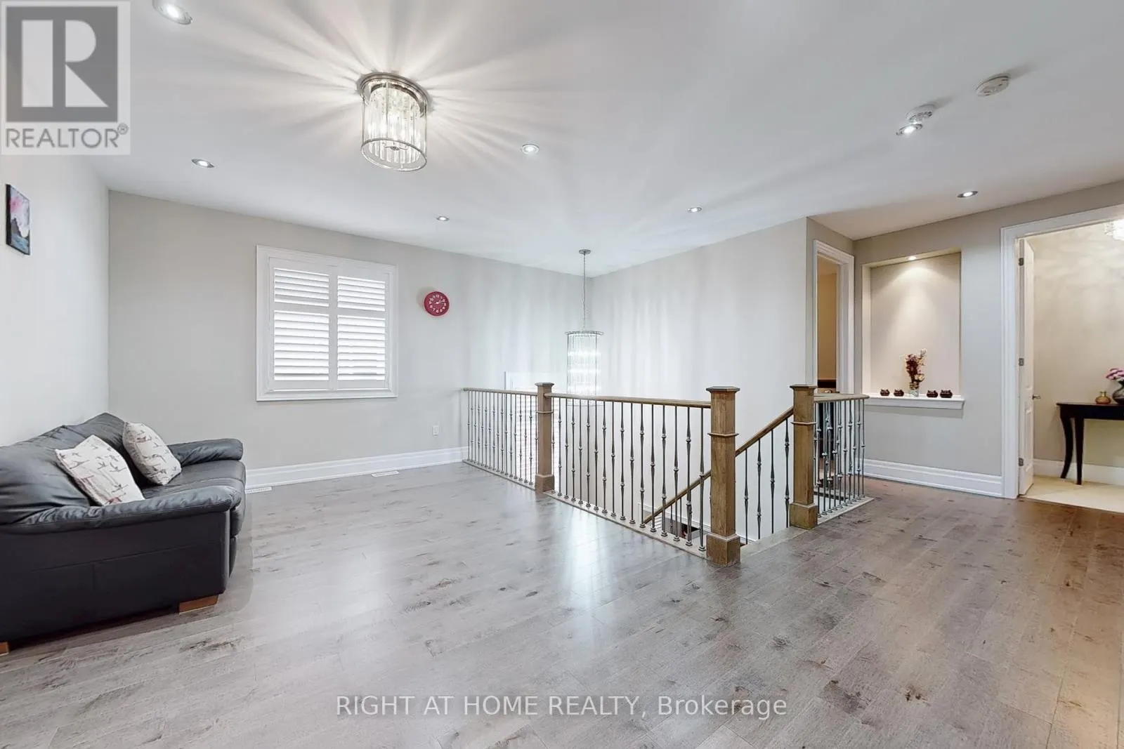 421 GINGER GATE N