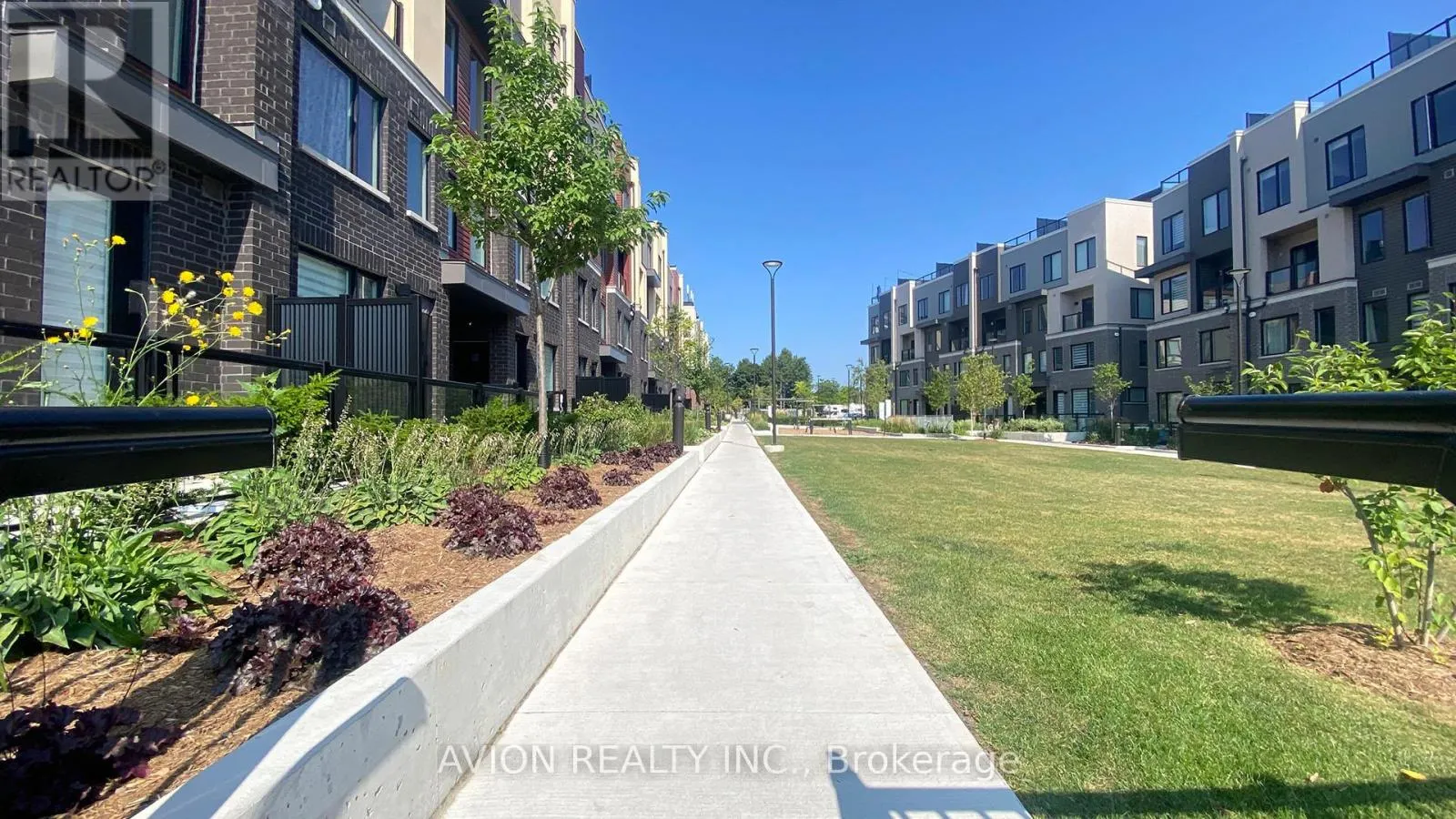 # 2 - 3546 COLONIAL DRIVE
