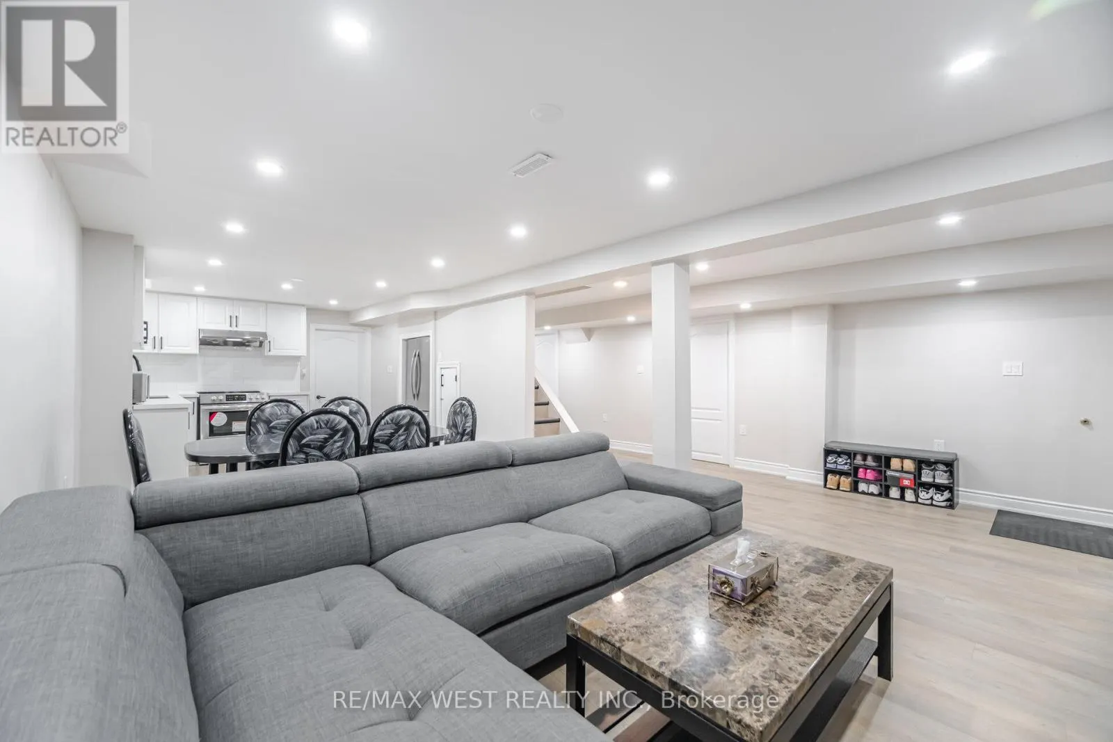 5088 GUILDWOOD WAY