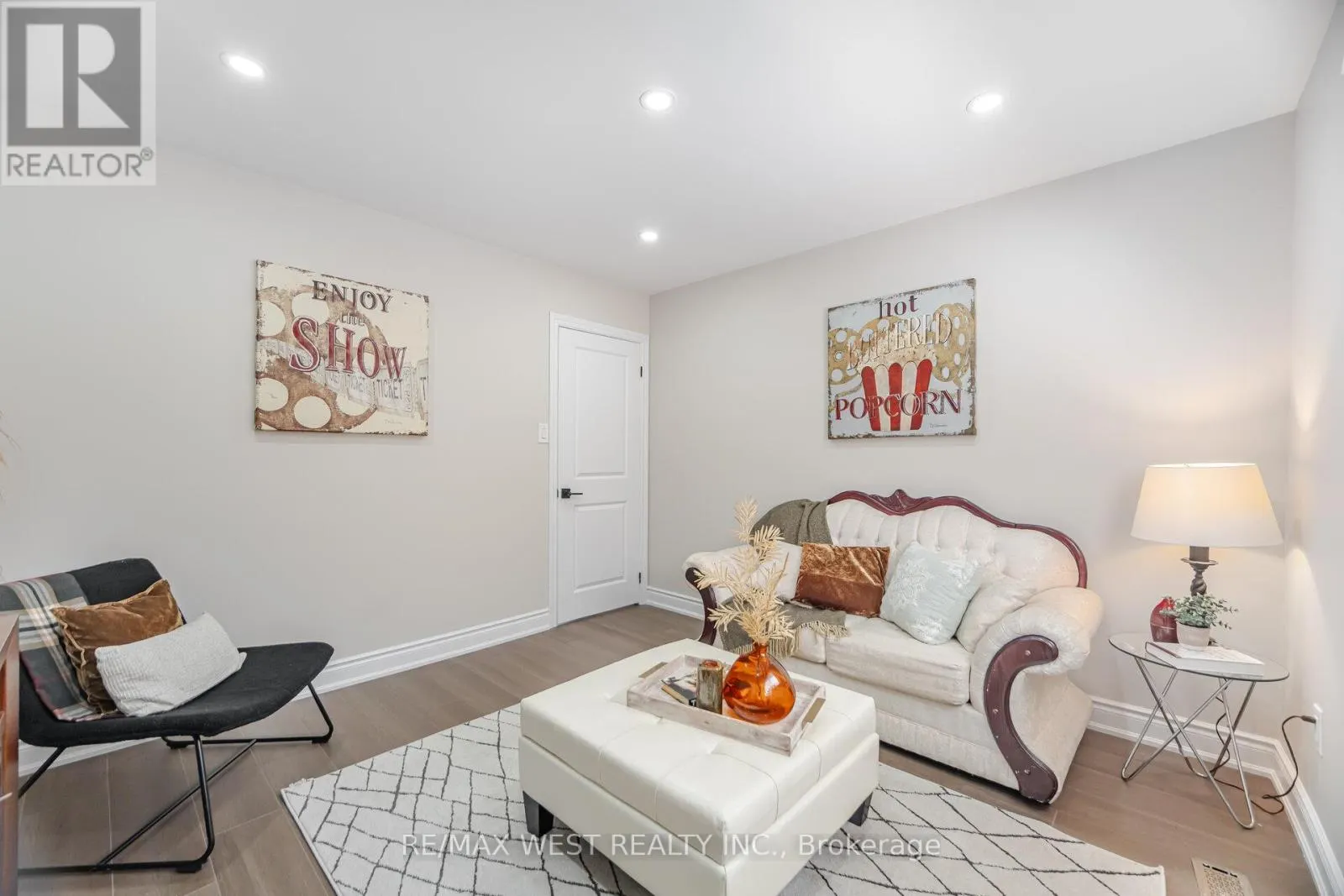 5088 GUILDWOOD WAY