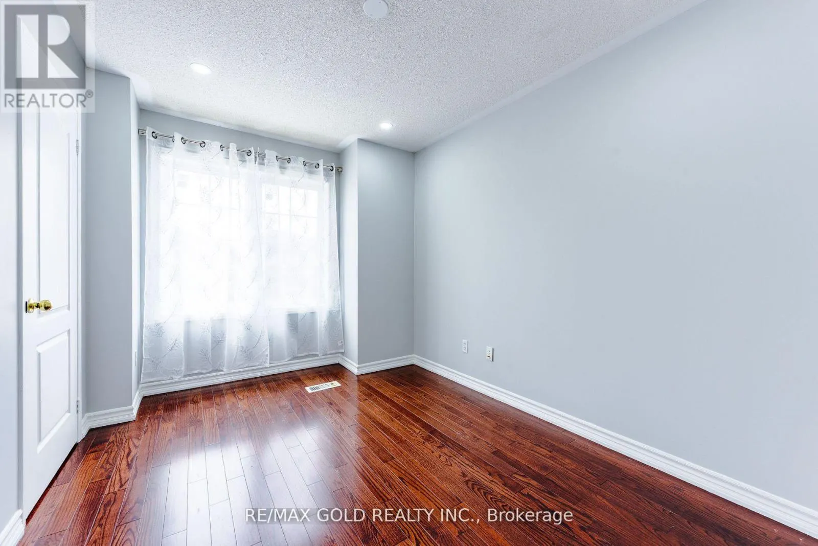92 PENBRIDGE CIRCLE