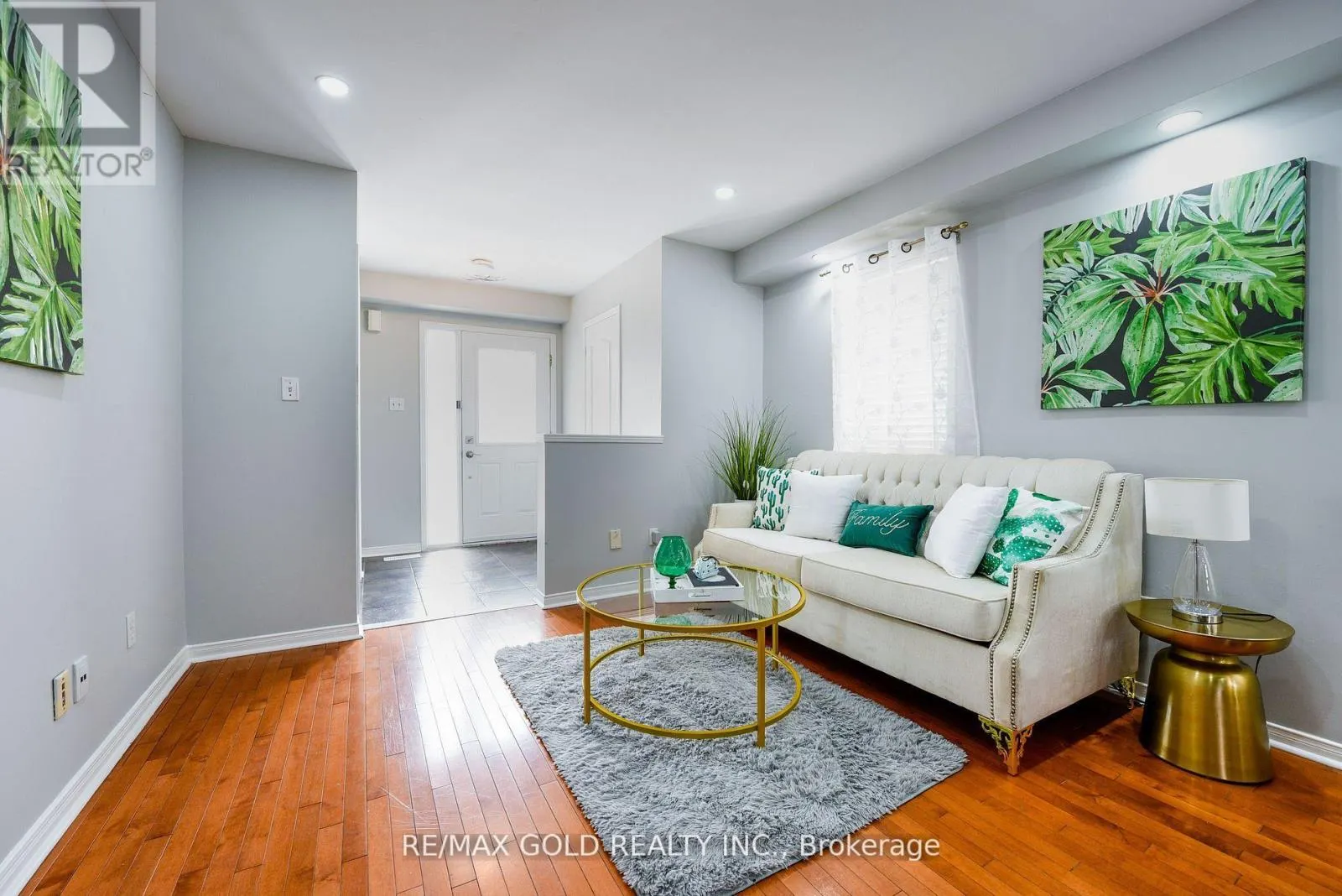 92 PENBRIDGE CIRCLE