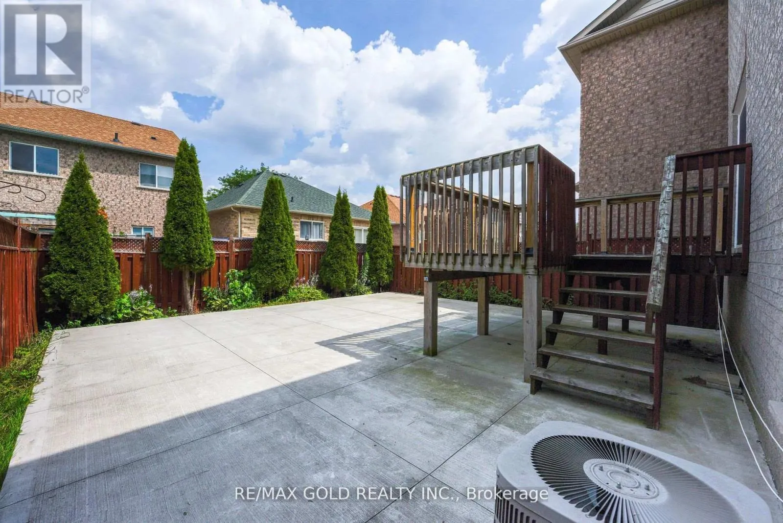 92 PENBRIDGE CIRCLE