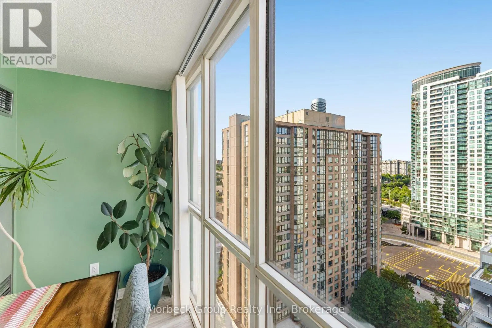 1901 - 285 ENFIELD PLACE, #1901