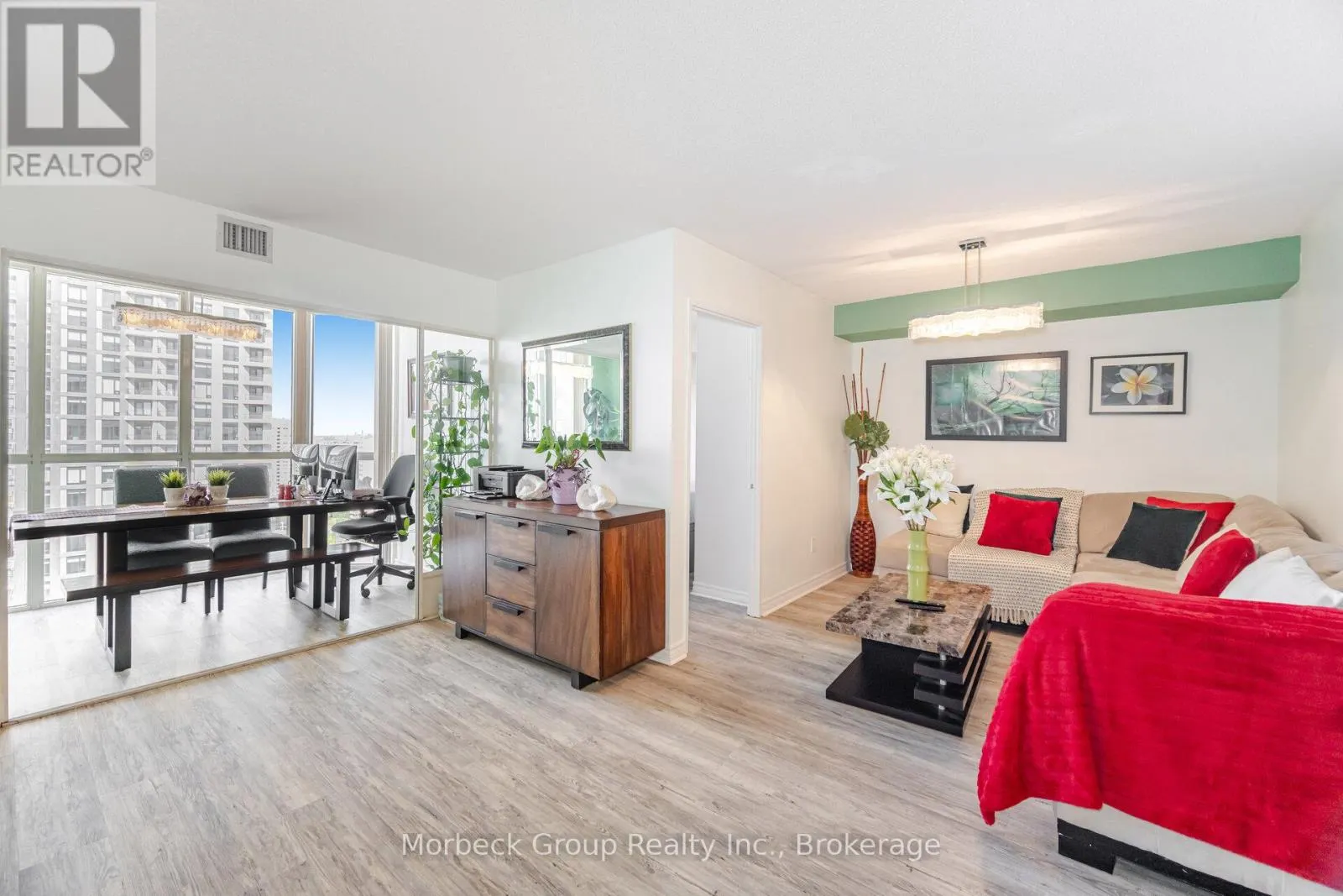1901 - 285 ENFIELD PLACE, #1901