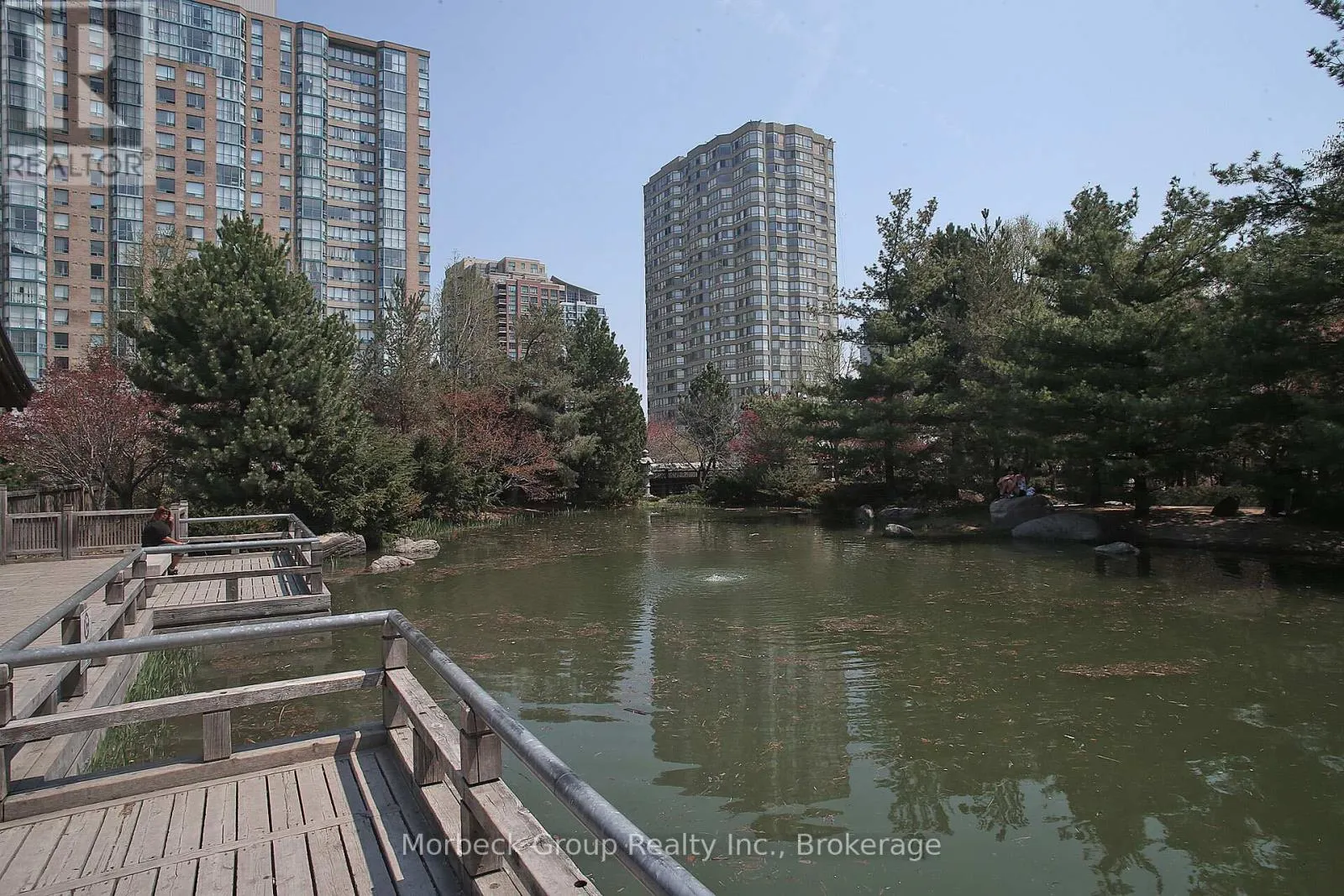 1901 - 285 ENFIELD PLACE, #1901