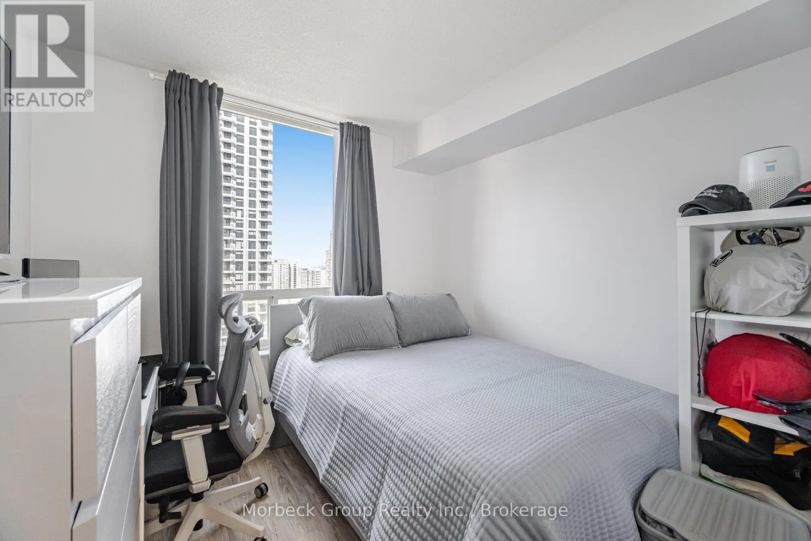 1901 - 285 ENFIELD PLACE, #1901