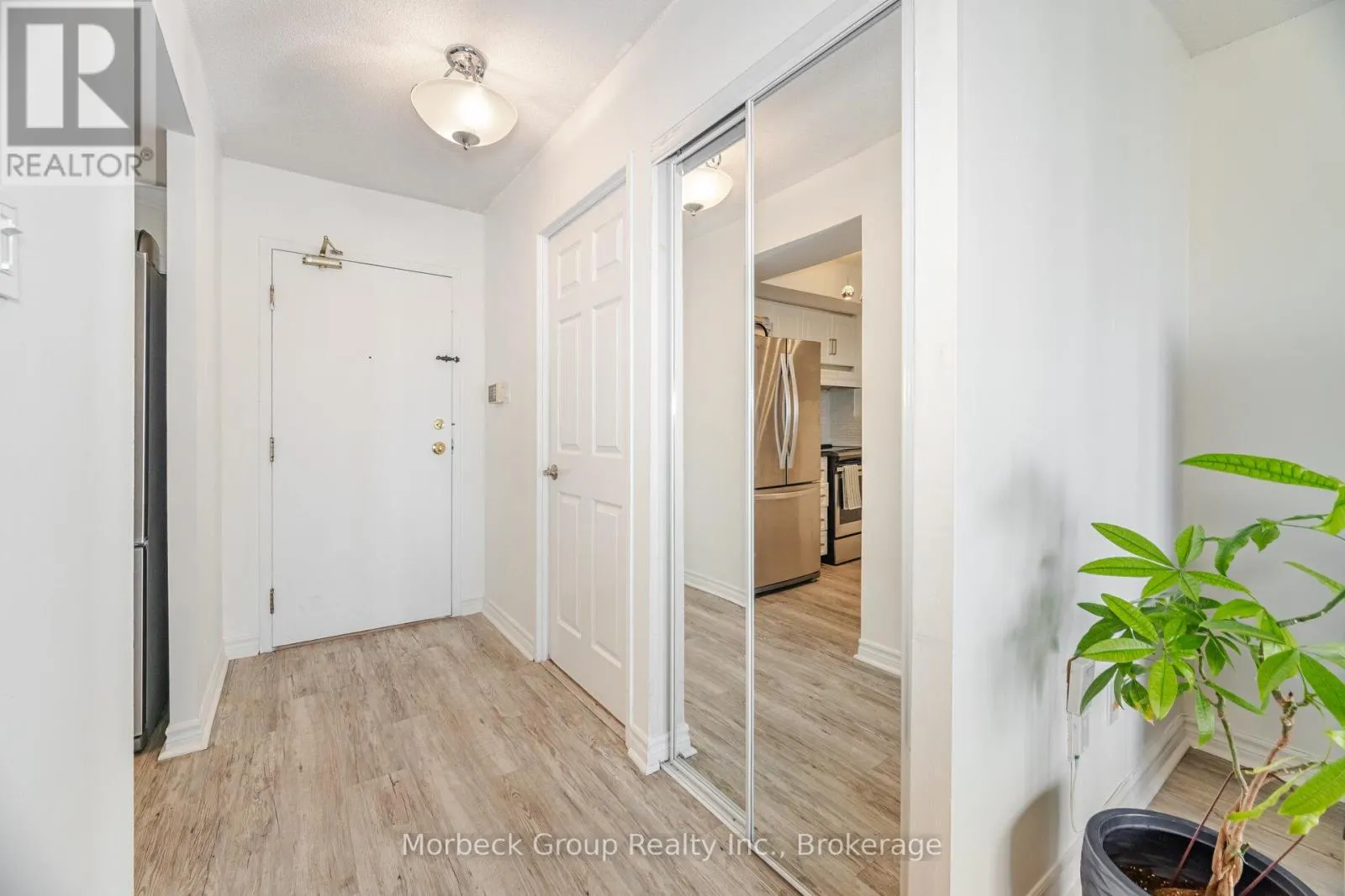 1901 - 285 ENFIELD PLACE, #1901