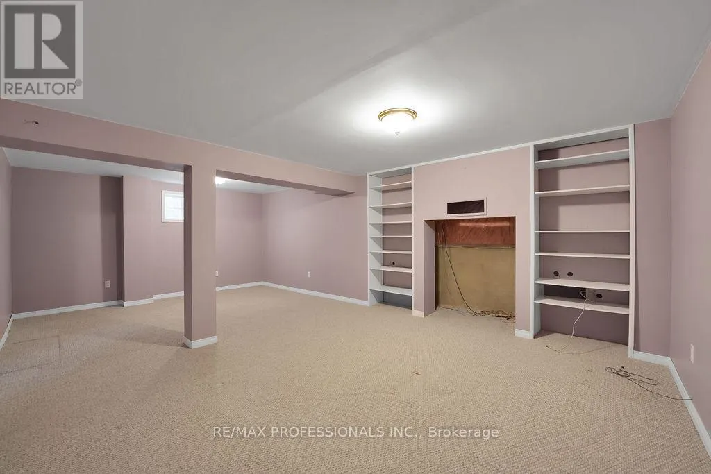 5 - 2228 TURNBERRY ROAD