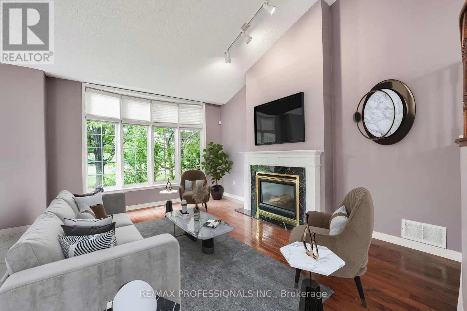 5 - 2228 TURNBERRY ROAD