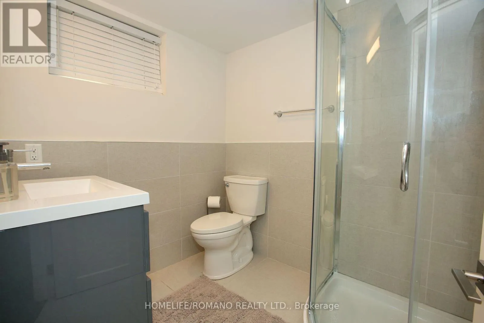 72 DEVERELL CRESCENT