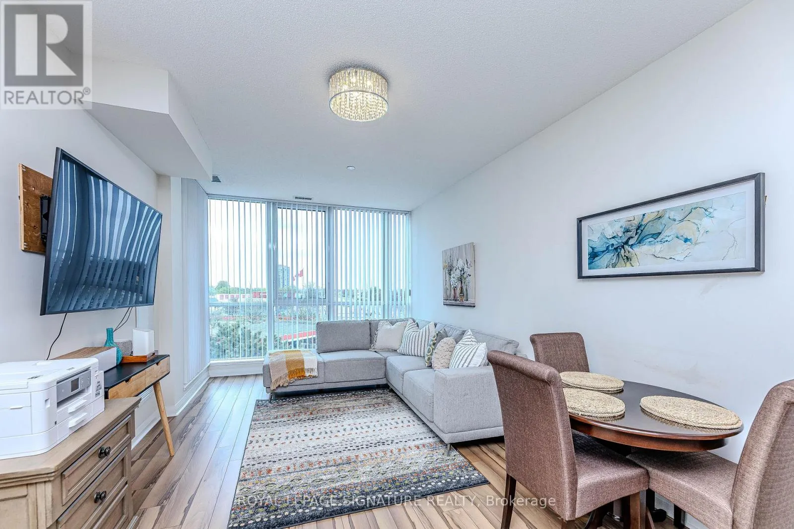 408 - 55 EGLINTON AVENUE W