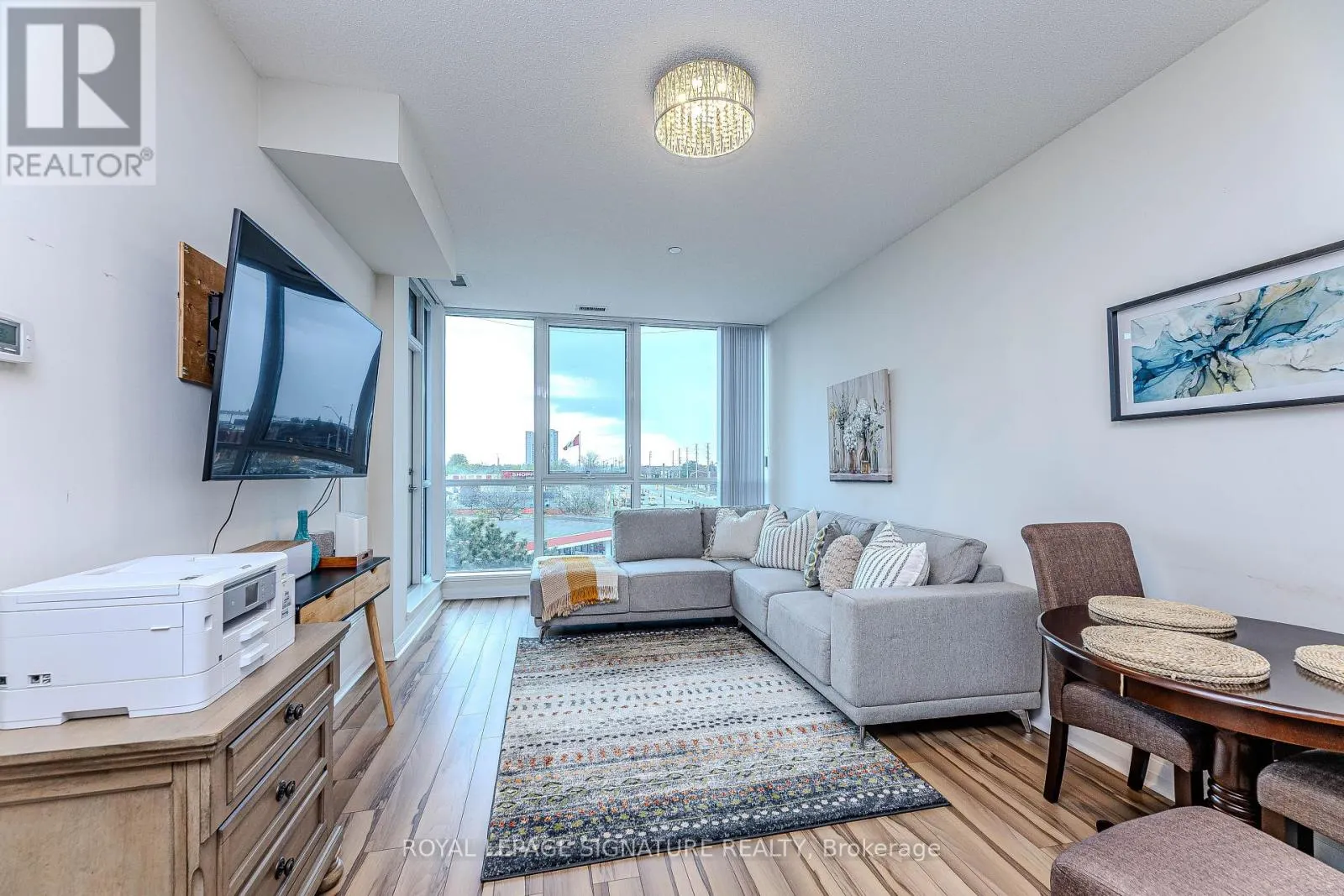 408 - 55 EGLINTON AVENUE W