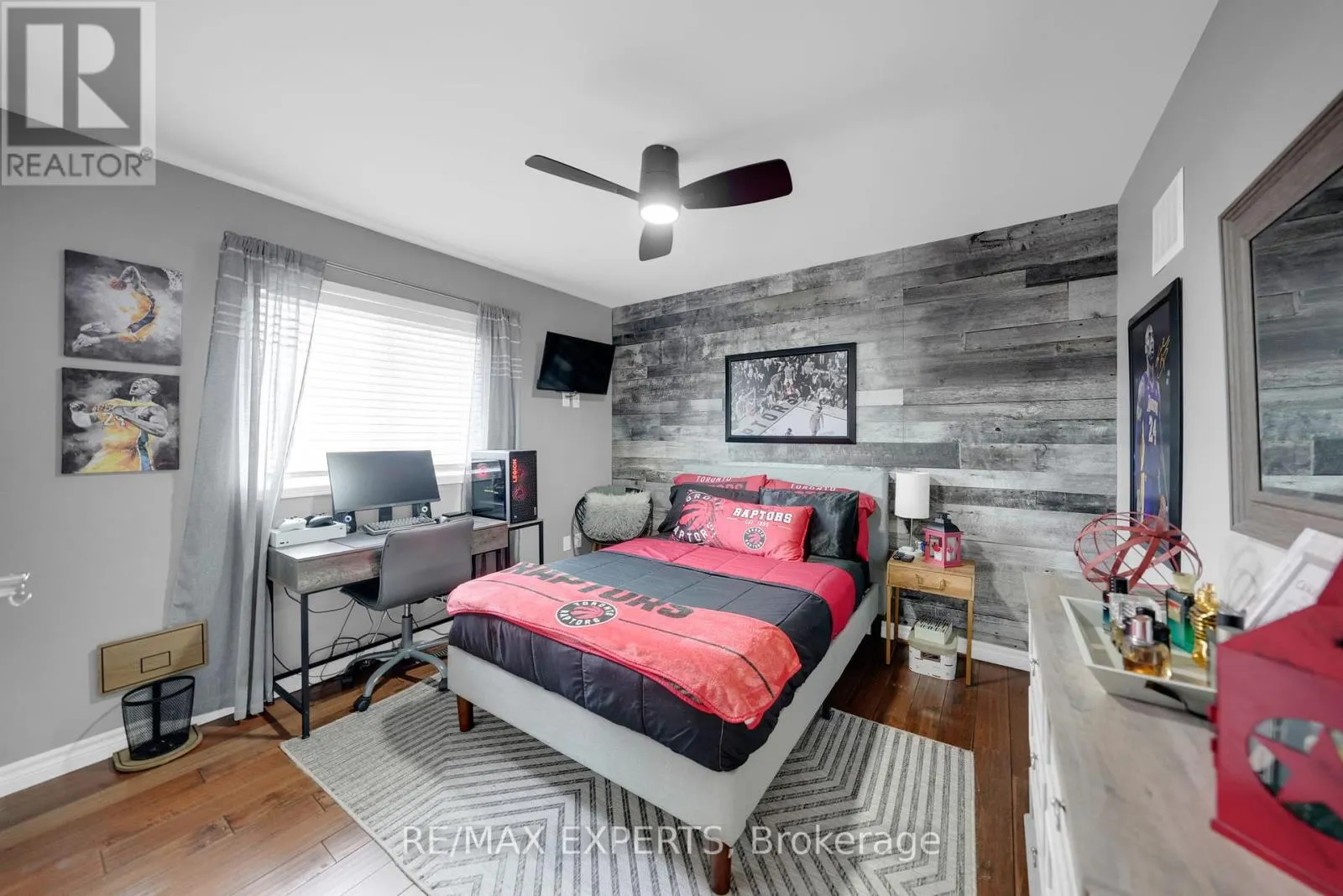 22 GOODERHAM DRIVE