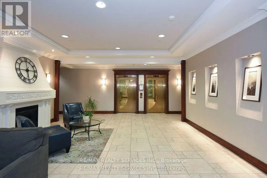 1610 - 2545 ERIN CENTRE BOULEVARD