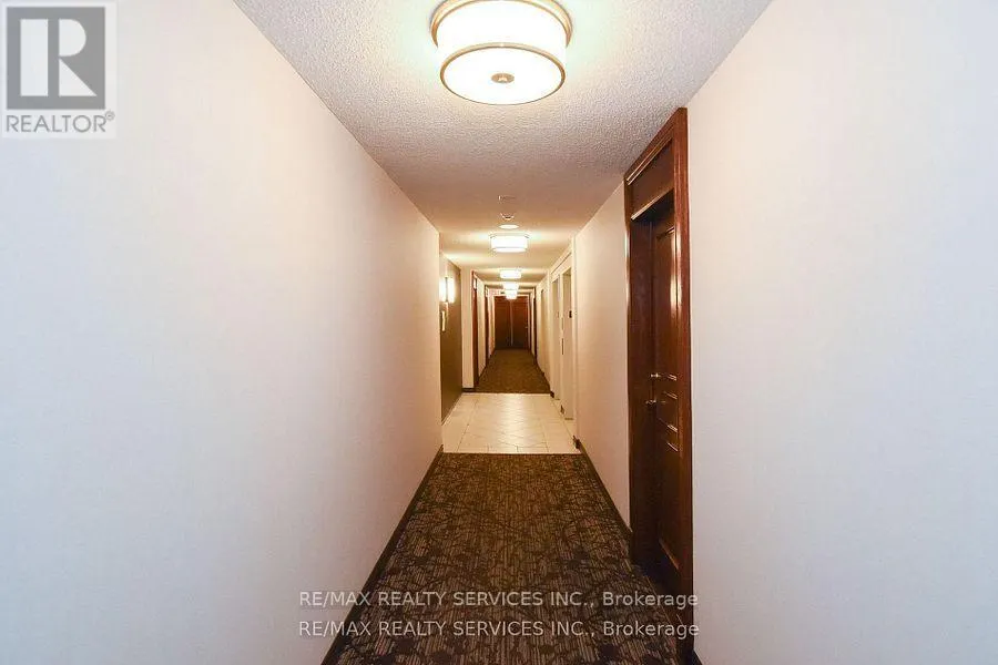 1610 - 2545 ERIN CENTRE BOULEVARD
