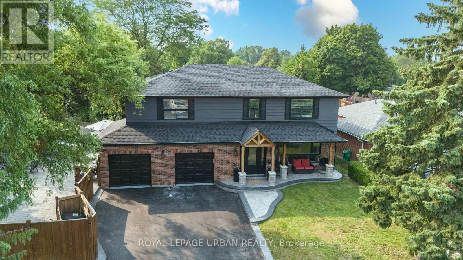 4 DEERFIELD CRESCENT