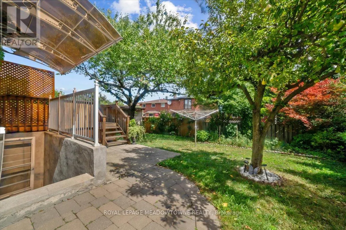 836 GREYCEDAR CRESCENT