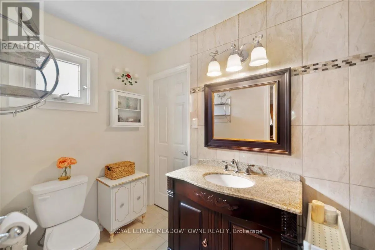 836 GREYCEDAR CRESCENT