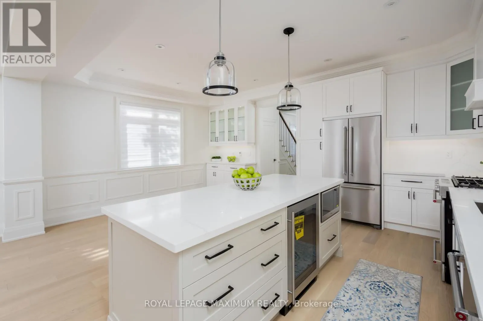 39 B GORT AVENUE