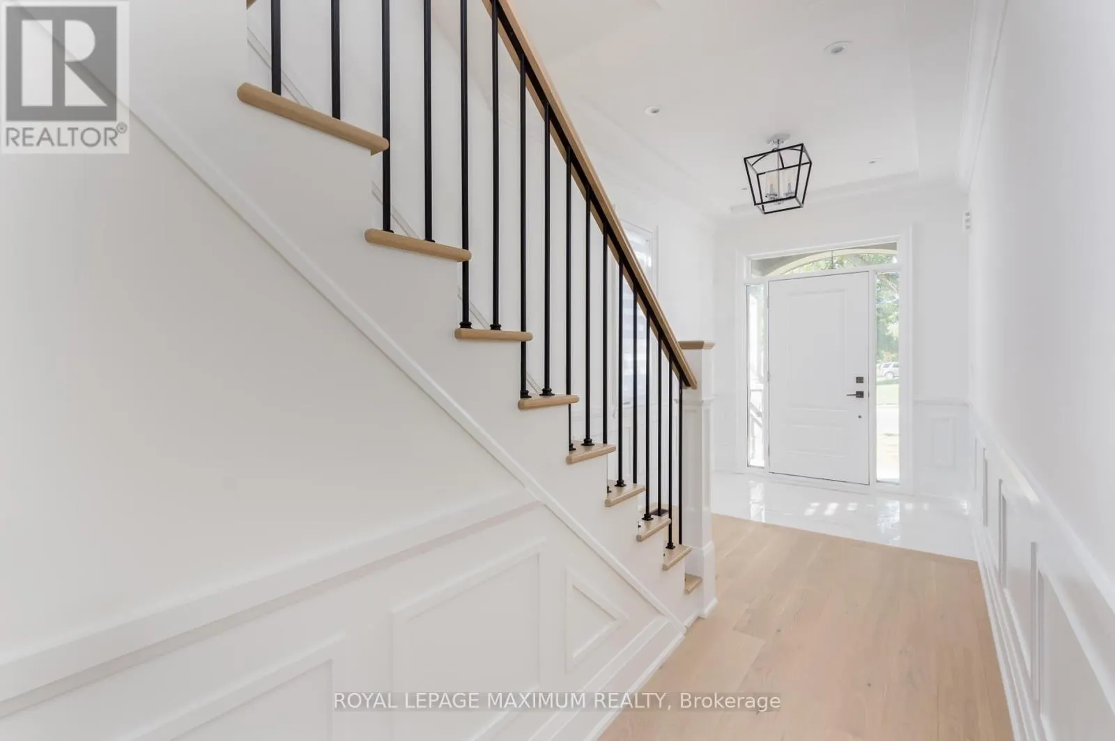39 B GORT AVENUE
