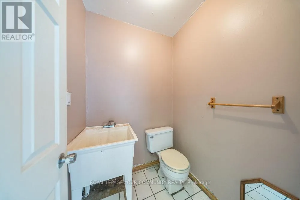 C11 - 7171 TORBRAM ROAD
