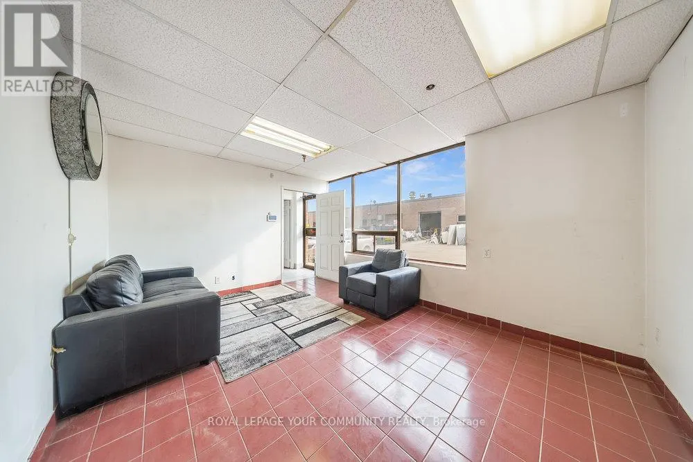 C11 - 7171 TORBRAM ROAD