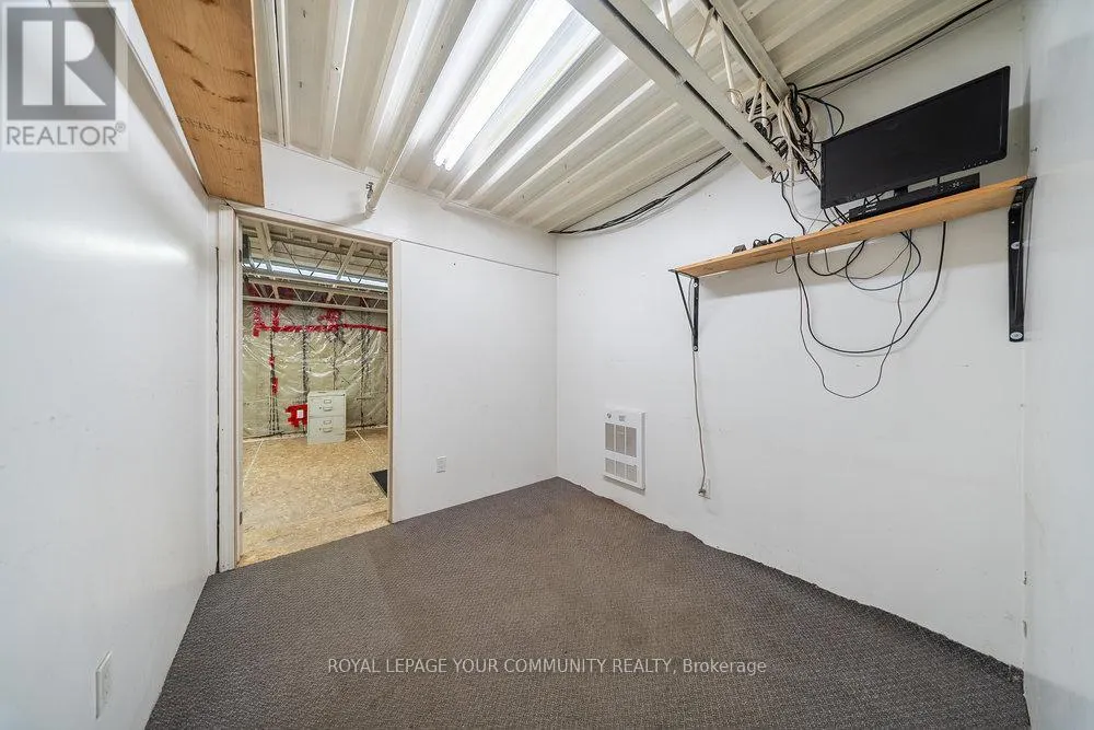 C11 - 7171 TORBRAM ROAD