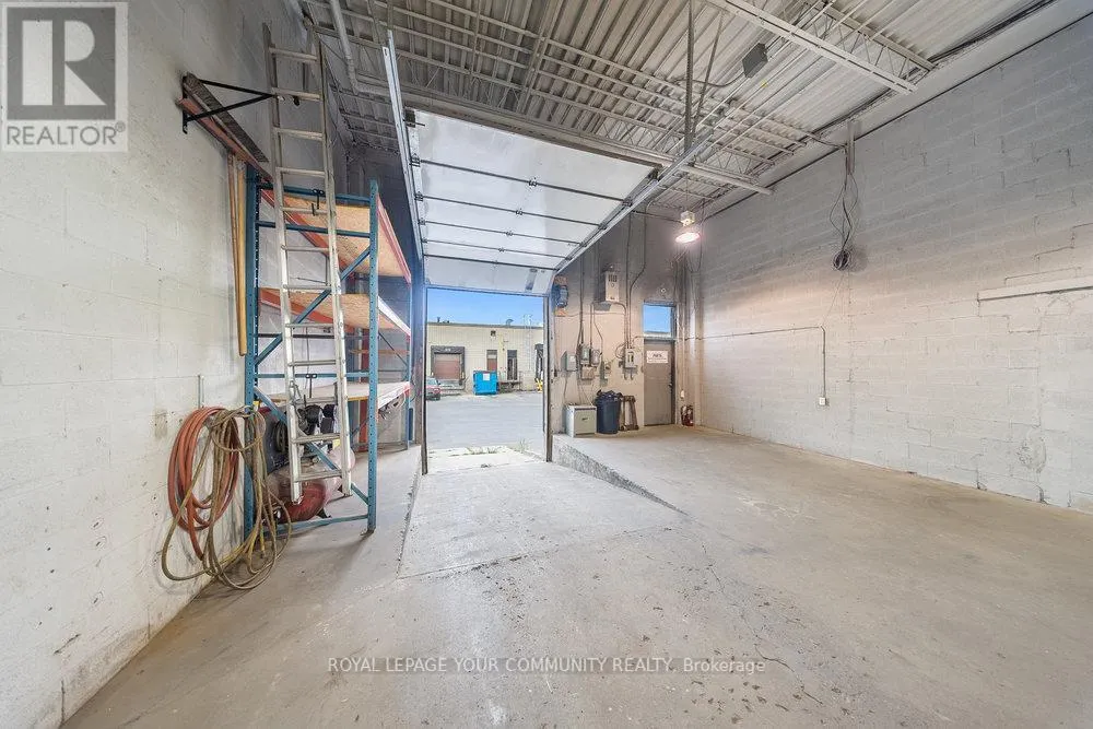 C11 - 7171 TORBRAM ROAD
