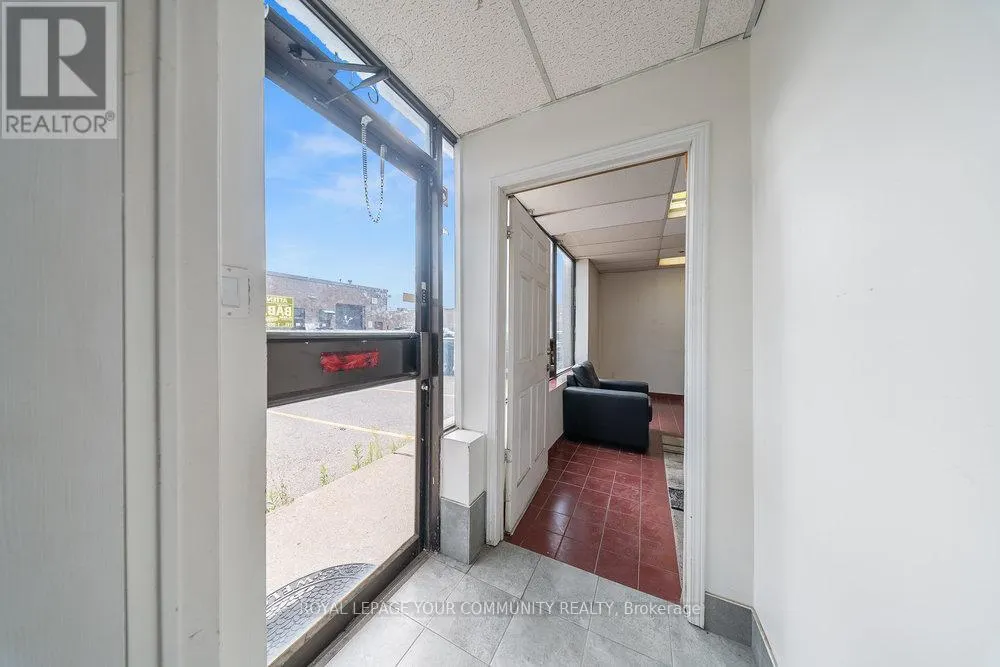 C11 - 7171 TORBRAM ROAD