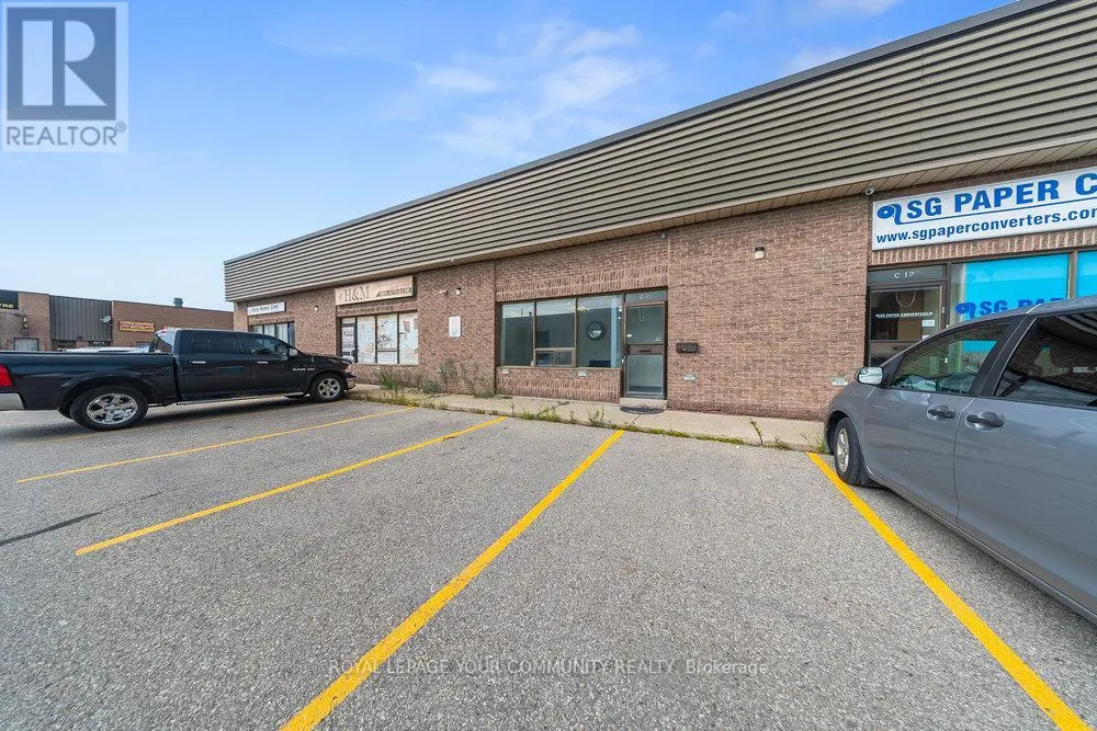 C11 - 7171 TORBRAM ROAD